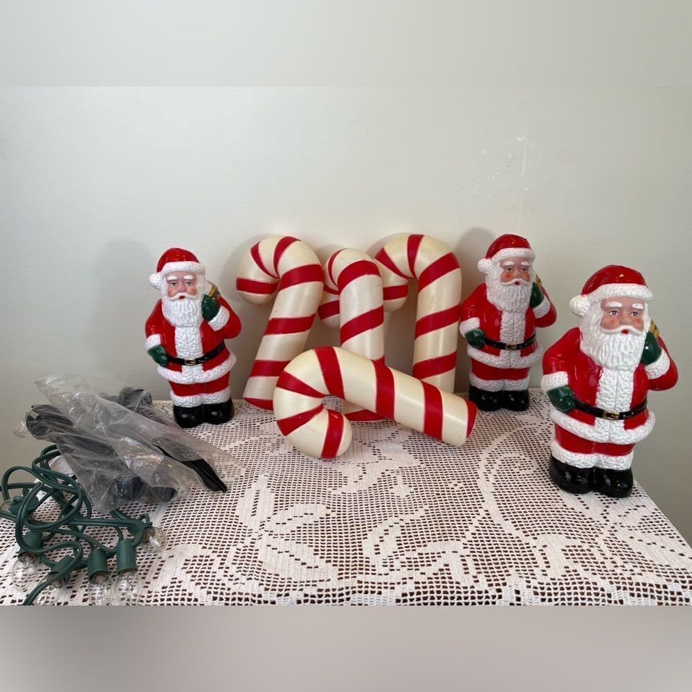 Set of 7 || Vintage DYNAGOOD lighted garden stakes Santas and Candy canes molds